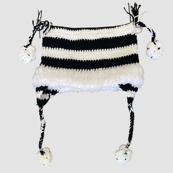 Women's Cat Ear Beanie Y2K Knit Hat Grunge Goth Crochet Accessory Black White - Picture 1 of 3